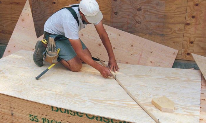 Sheathing a Roof - Fine Homebuilding