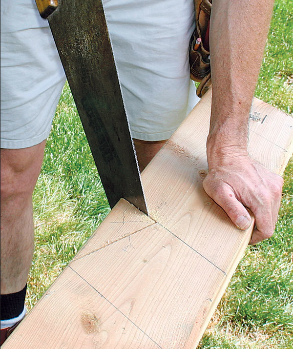 Complete the bird’s mouth with a handsaw