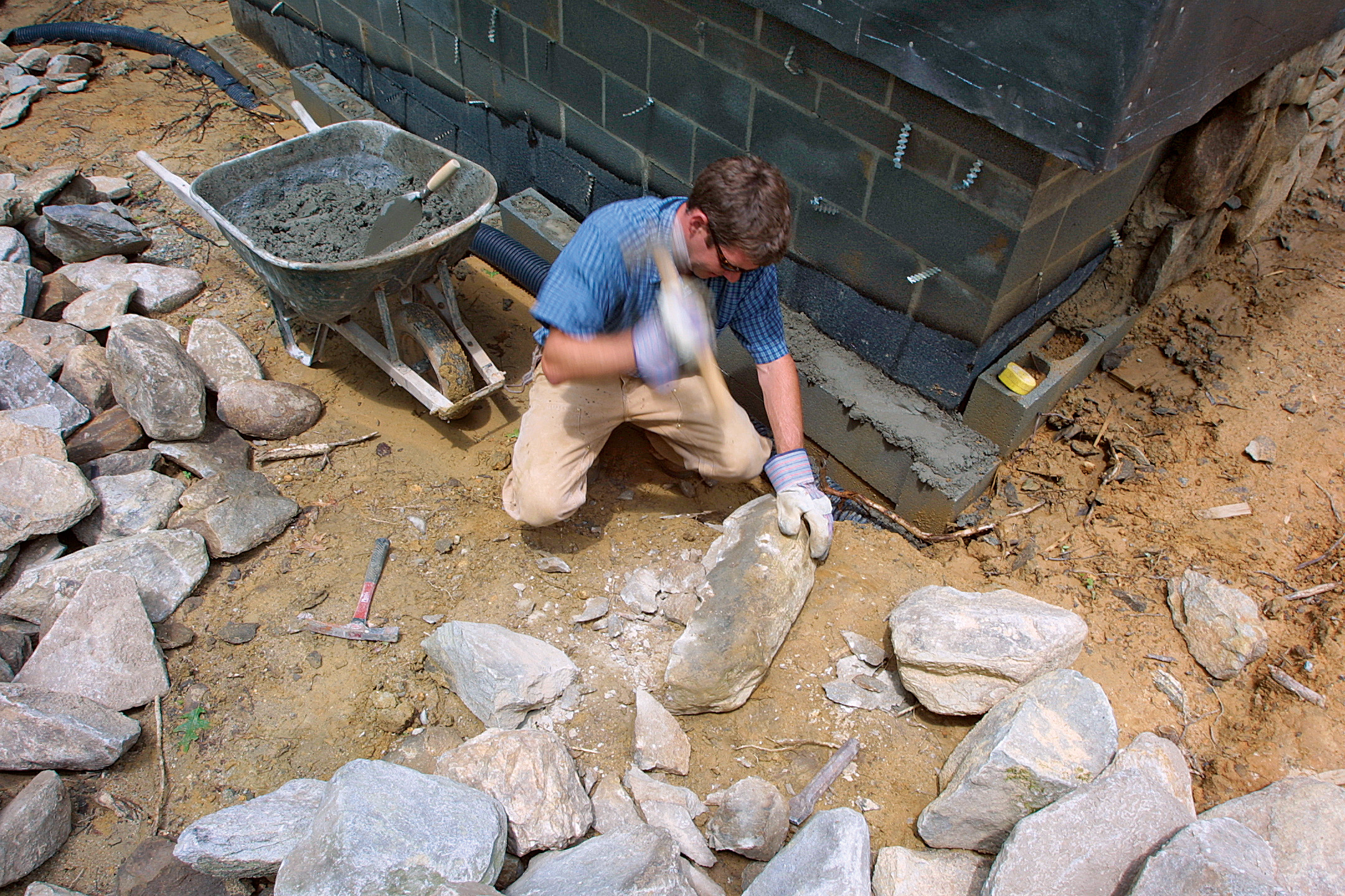 installing stone veneer over concrete block