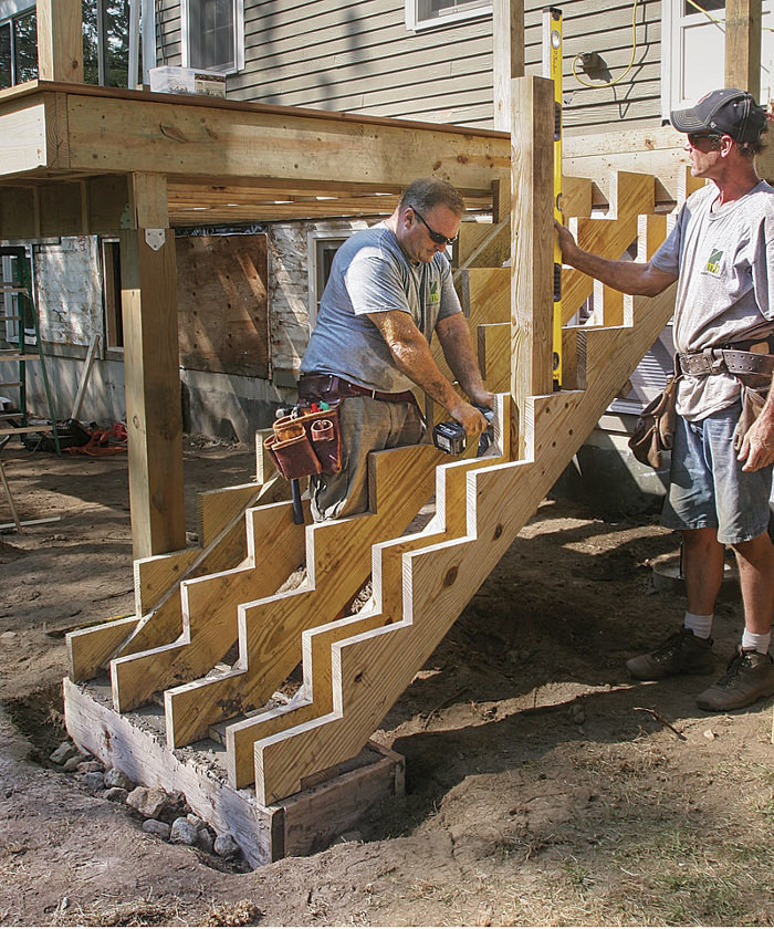 Build Strong Deck Stairs