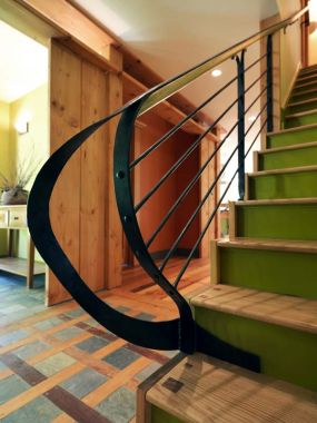 curved iron stair rail