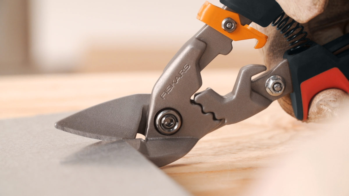 Fiskars, famous for high-quality scissors has steadily been adding home-building tools to their line of products. First came a line of impact-reducing hammers. Now they're rolling out their line of aviation and tinner's snips. I've long complained that aviation snips don't last nearly as long as they should. The Fiskar's versions have long-lasting coil springs and sturdy thumb locks.