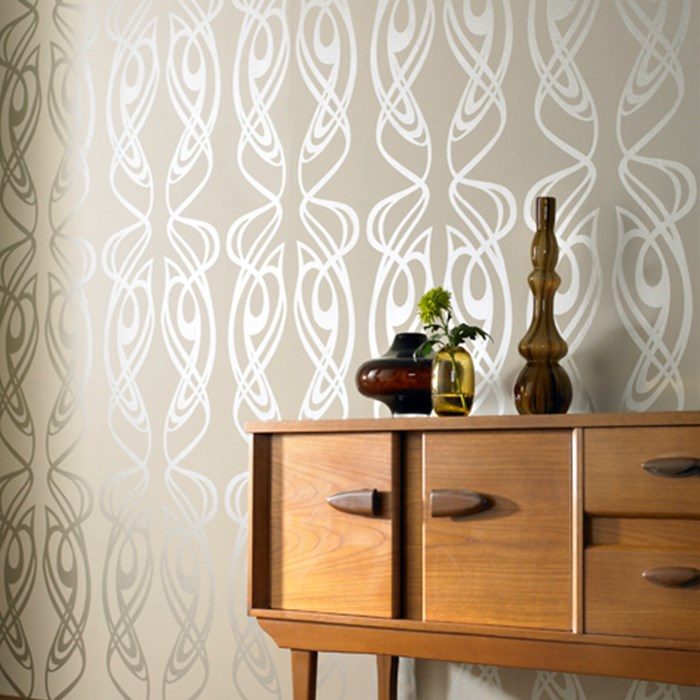 diva-art-deco-wallpaper-pattern