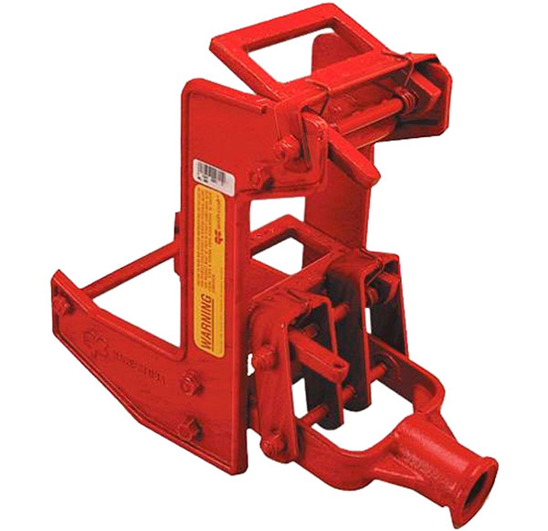 QualCraft Wall Jack is like a stout mini pump jack for lifting walls and beams.