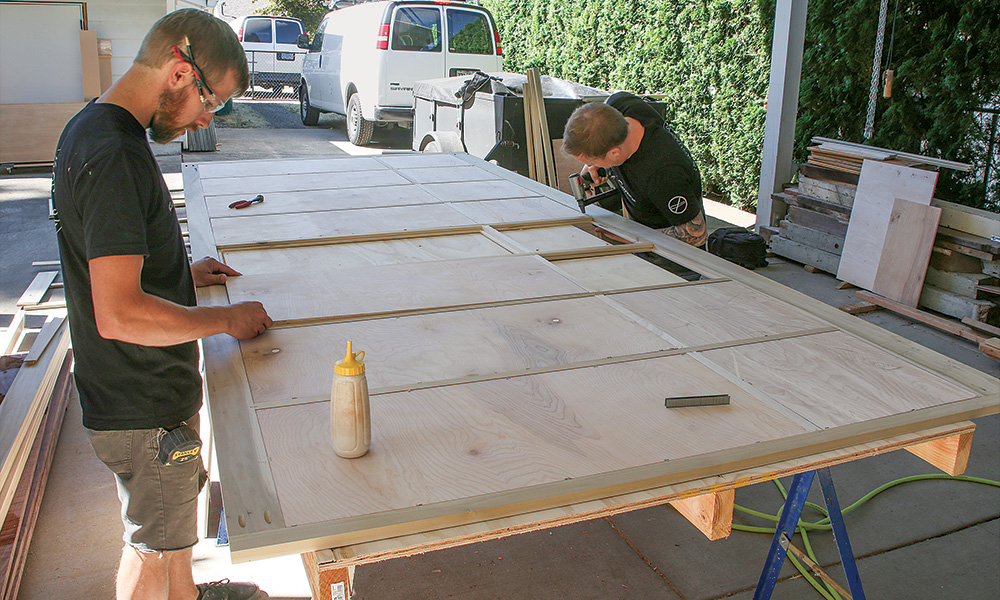 building plywood panels backside up
