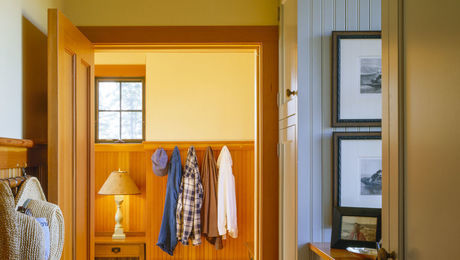 An Easy Approach to Wainscot Paneling - Fine Homebuilding