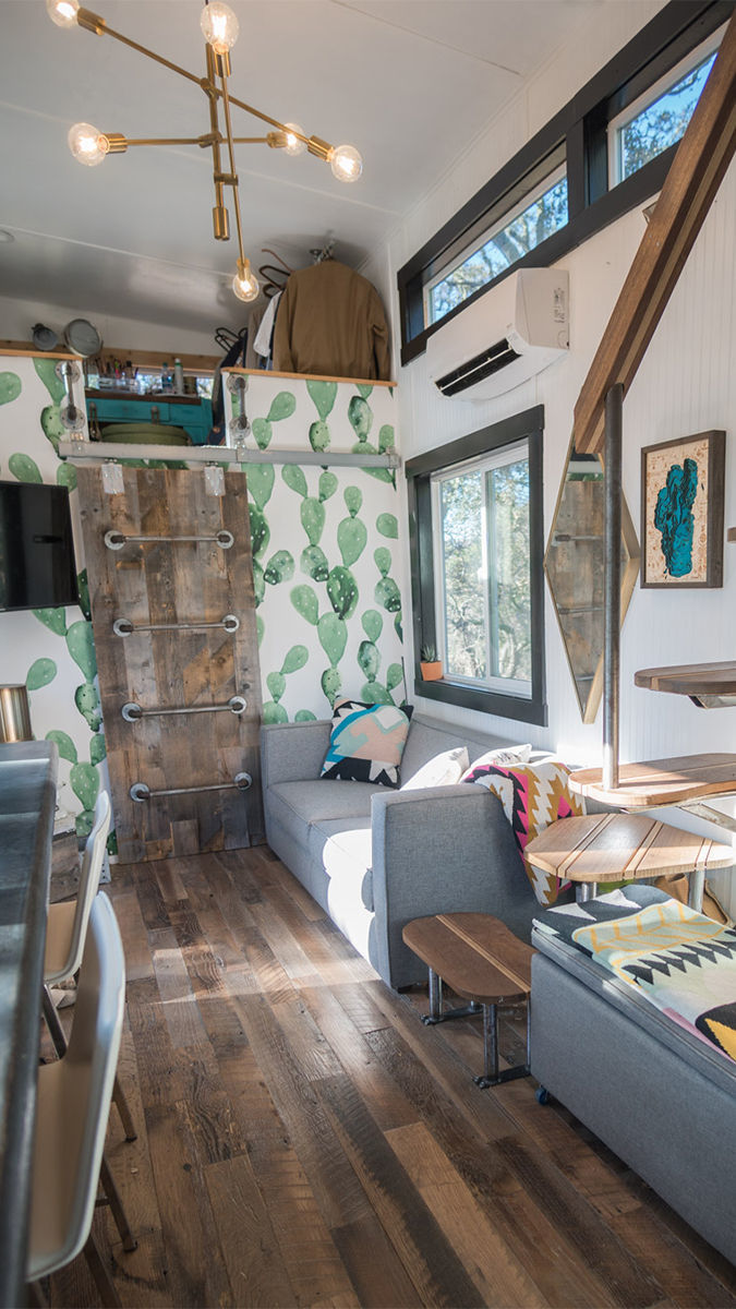 Tiny House Basics: Living the Good Life by Engberg, Joshua