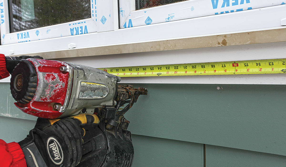 nail gun to secure siding