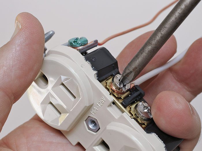 The Ultimate Guide to Wire Harness Connectors and Terminals