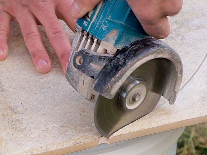angle grinder cutting tile