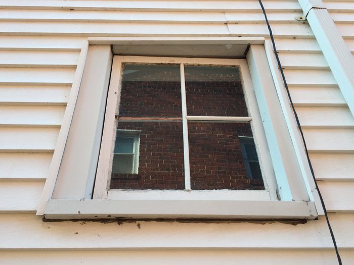 A photo of an old window