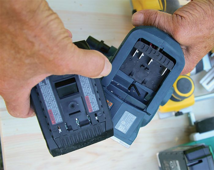 Features of the Bosch planer